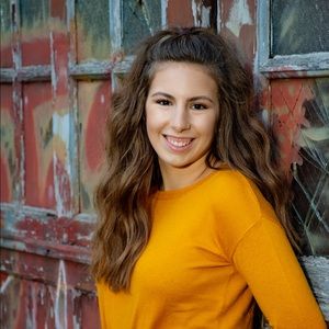 Meet your Posher, Lilly